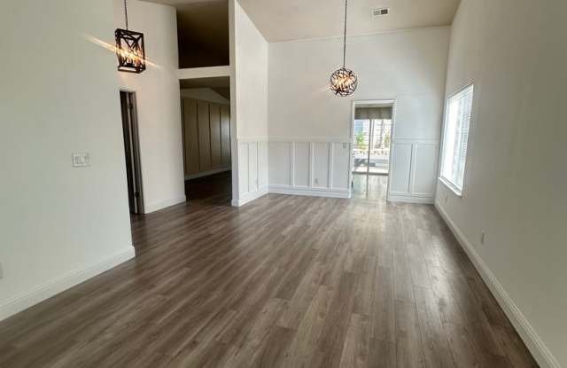 Beautiful 3 bed 2 bath Home near Travis AFB!