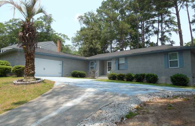 107 SPRINGLAKES Circle