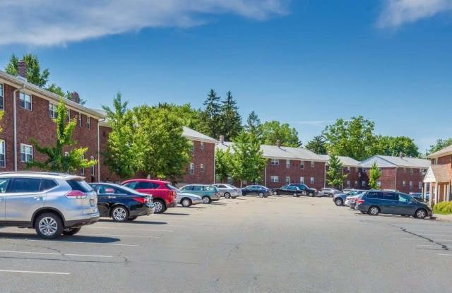 138 Nottingham Ct Unit E11