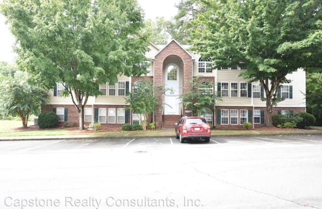 424 Mill Pond Dr - 424 Mill Pond Drive, Winston-Salem, NC 27106