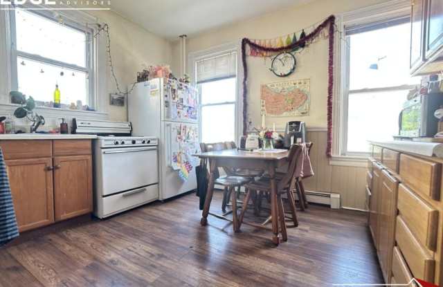 Photo of 52 Dustin St.