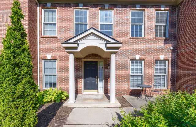 Photo of 5706 Hampshire Lane