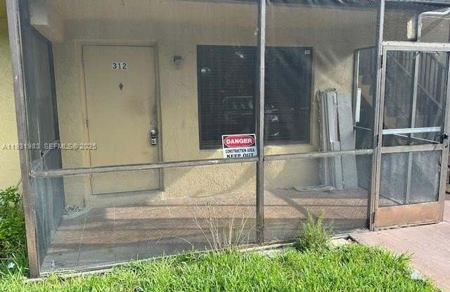 Photo of 1225 S Flagler Ave