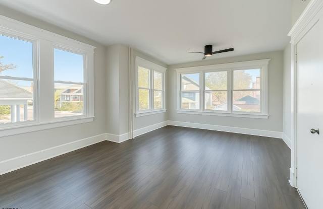 3501 Ventnor Ave Ave