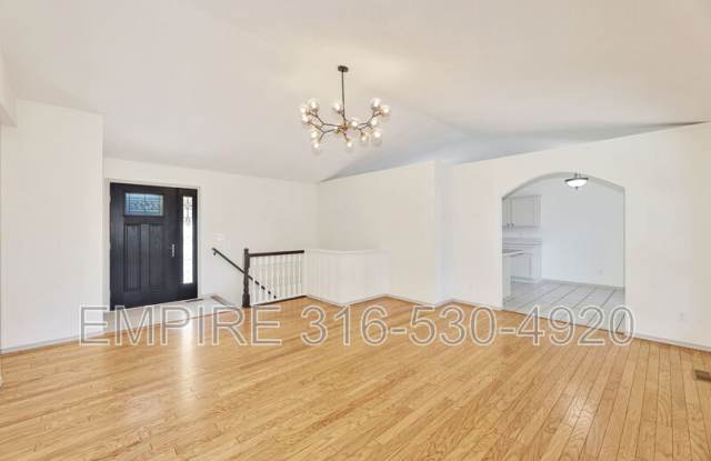 1260 South Ridgehurst Circle