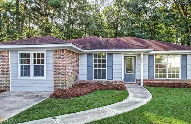 802 South Rogers Street