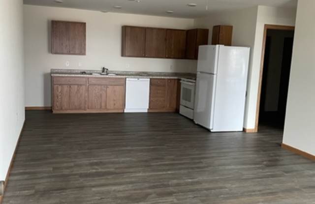 822 Kennedy Street - 203