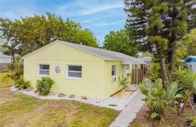 197 148th Ave E - 197 148th Avenue, Madeira Beach, FL 33708