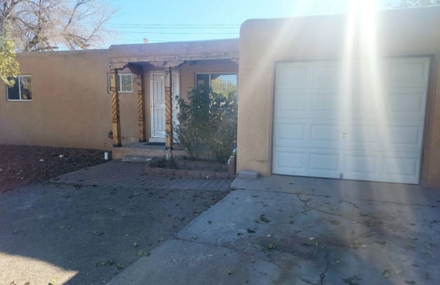 5701 Lane CT NW - 5701 Lane Northwest, Albuquerque, NM 87107