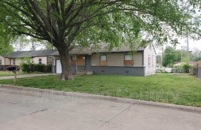 4423 N Boston Pl - 4423 North Boston Place, Tulsa, OK 74106