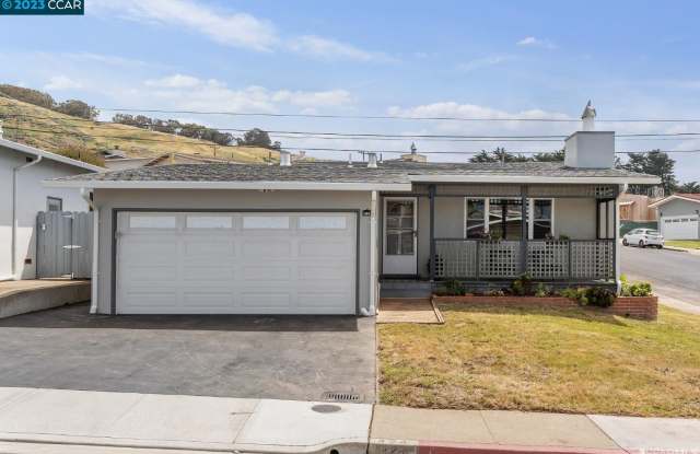 424 Forest View Drive
