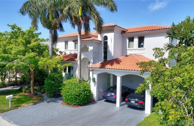 270 Ridgewood Rd - 270 Ridgewood Road, Key Biscayne, FL 33149