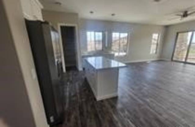 Photo of 1367 Harker Court