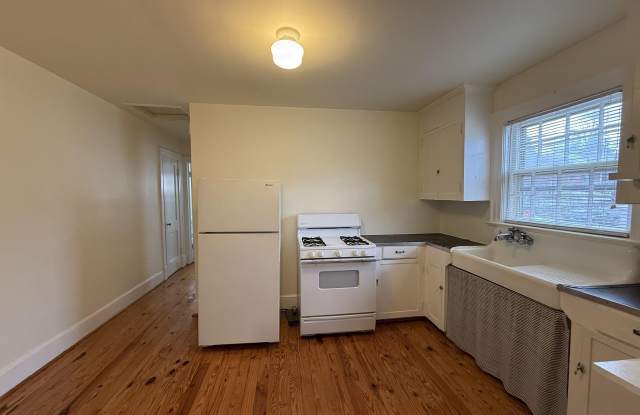 515 PITT Street unit: 3