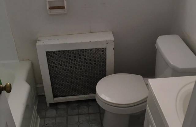 4418 N OLD GLEBE Road