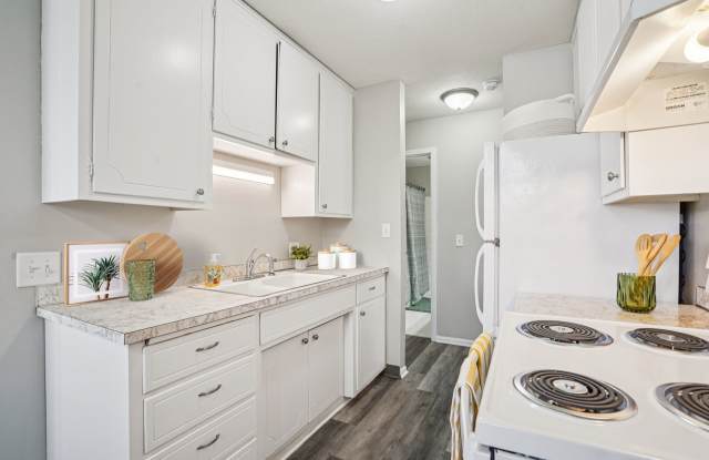 Photo of Bellaire Estates