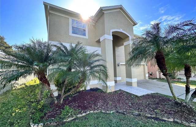 2718 LUCAS LAKES LANE