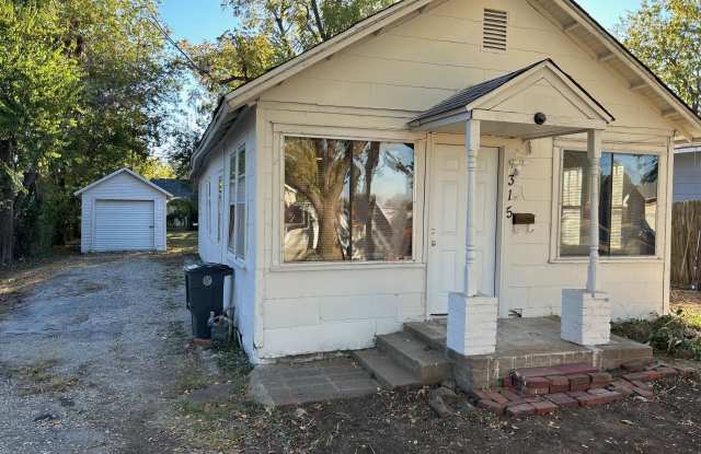 Photo of 315 S Pittsburg Ave