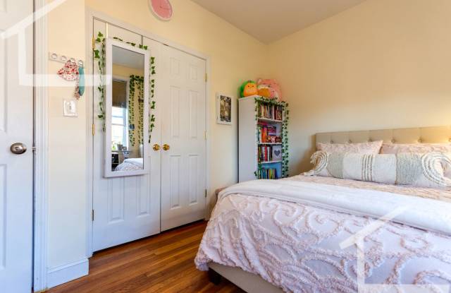 34 Egmont St #3C Brookline MA 02446