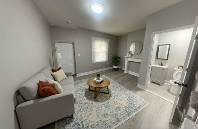 Newly Renovated 2 Bed, 1.5 Bath Townhouse with Bonus Room