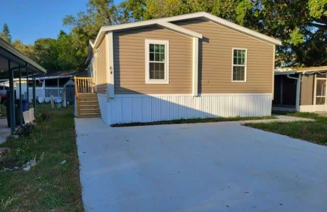 Photo of 13618 N. Florida Avenue Lot