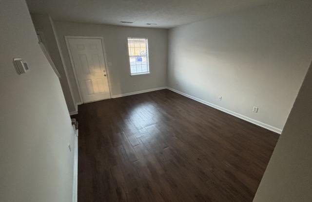 120 Hillridge Court - B