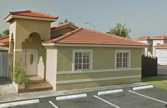 Photo of 9378 Northwest 121st Street