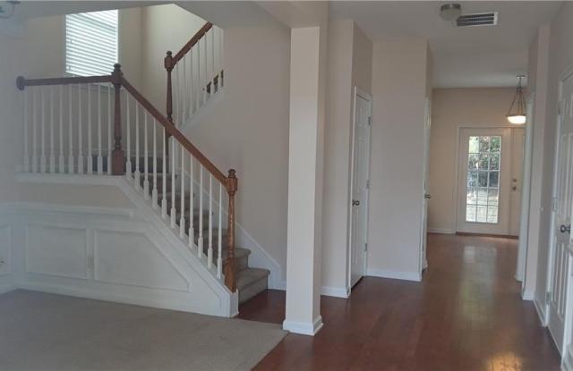 5966 Haddon Place SE