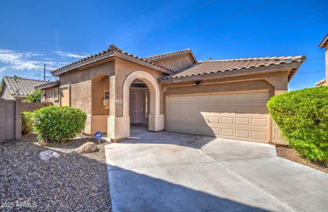 3928 E MINTON Street