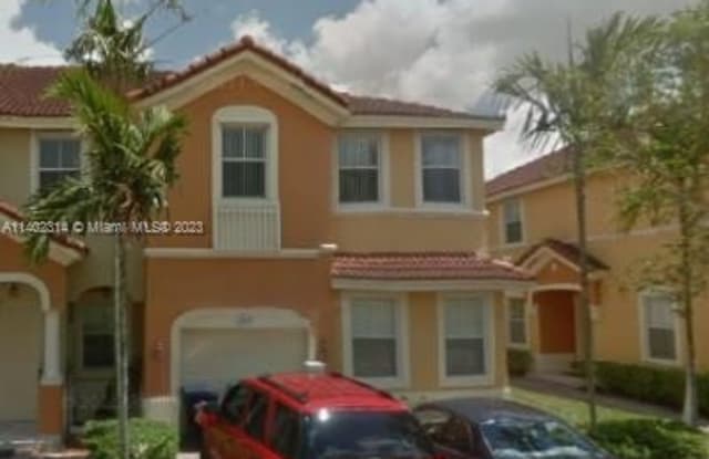 8497 SW 166th Pl - 8497 Southwest 166th Place, Miami-Dade County, FL 33193