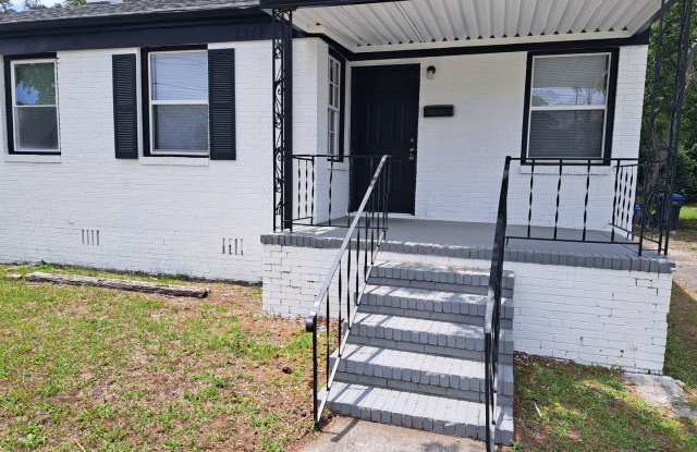 Beautiful Two Bedrooms newly renovated