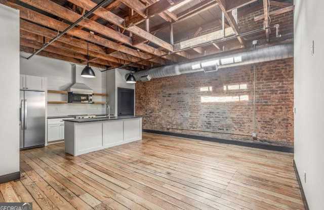 13 Greenville Street unit: A