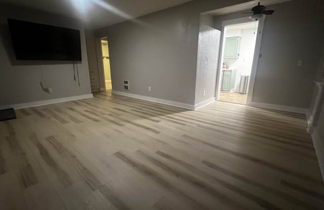 Photo of 4211 South Scott Street