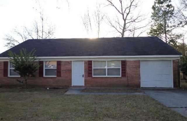 Photo of Nice 3 Bedroom Home in Lauradale Subdivision-506 Parkway Ct.