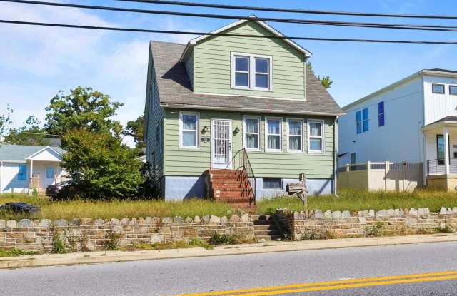 Photo of 1504 TAYLOR Avenue unit: A