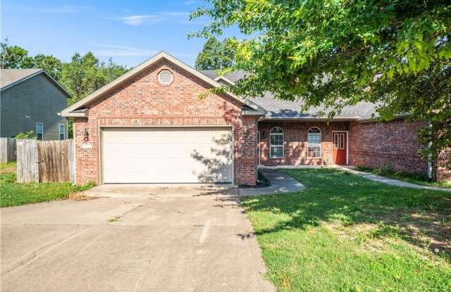 1511  NW Belle Royal  CT