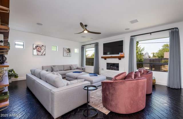 Photo of 4514 N 35TH Place