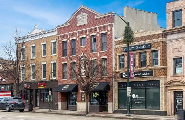 Photo of 206 W Main Street unit: 2A