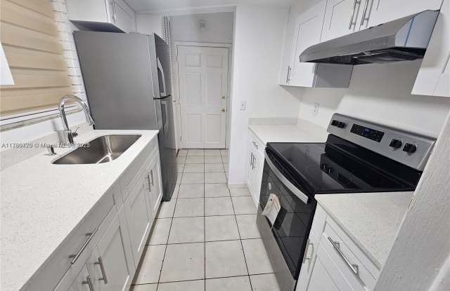 Photo of 12500 NE 5th Ave