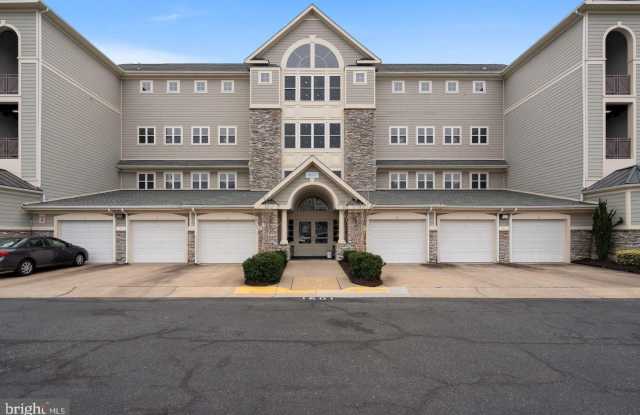 1641 LADUE Court