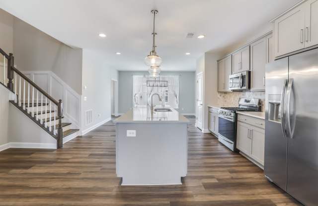 3284 CHARLESTON BLVD