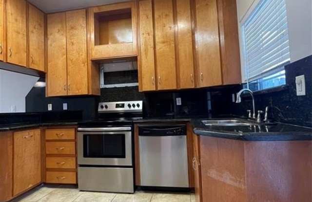 1305 E Olympia Avenue unit: A