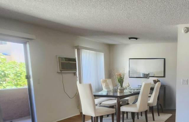 400 N Serrano Ave - 104