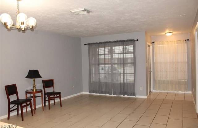 1604 Ridgecrest Street