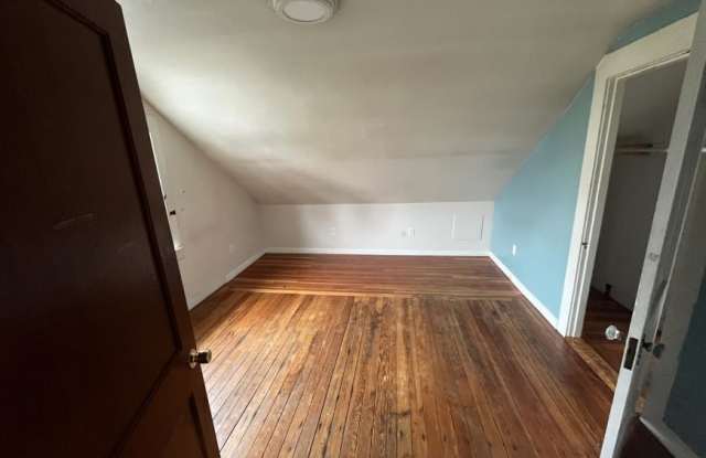 141 Pembroke Ave.