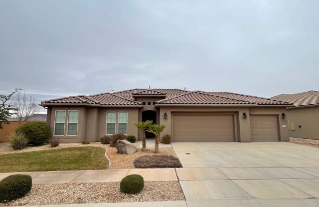 1612 W Bonita Bay Circle - 1612 West Bonita Bay Drive, St. George, UT 84790