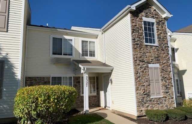 Photo of 2327 Silverstone Drive