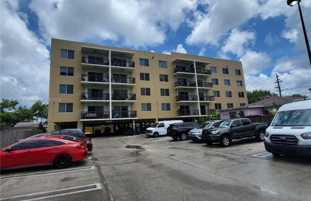2647 NW 25th Ave