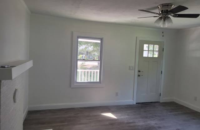 Photo of 1010 North Main Street