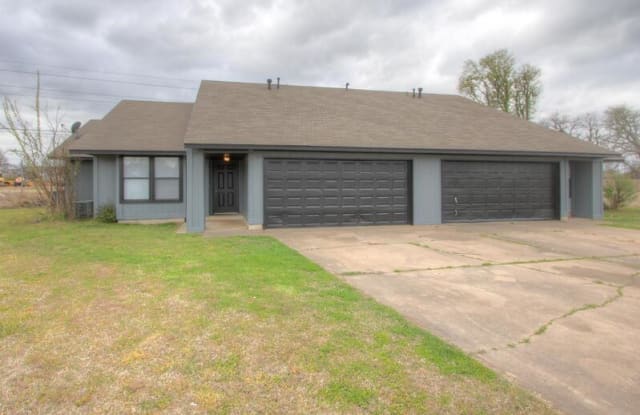 1516 East 73rd Place - 1 - 1516 E 73rd Pl, Tulsa, OK 74136